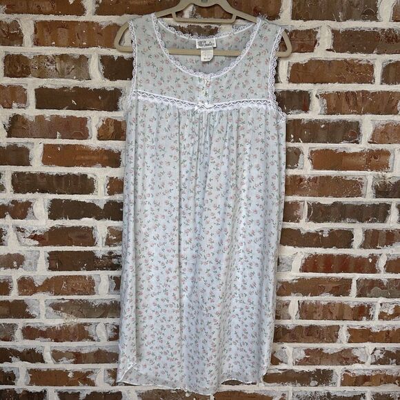 Floral Lace Women's Robe - Picture 9 of 12